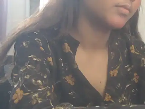 NancyRuvi online show from 06/06/26, 04:01