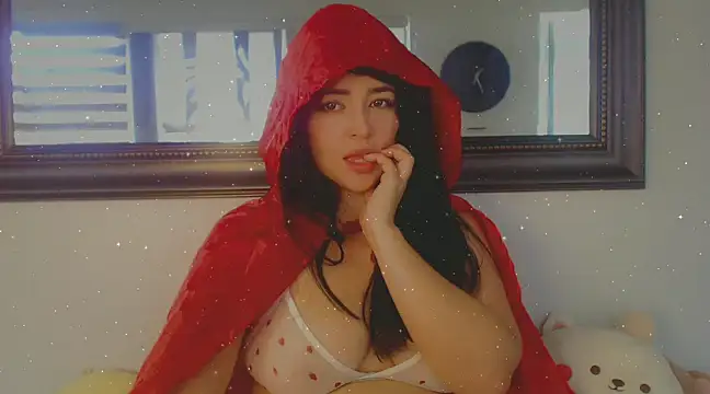Snapshot of Aleska__Bell chatting on 01/28/25, 03:35 Aleska Bell online show from 01/28/25, 03:35