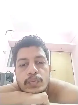 Snapshot of dzboy1994 chatting on 12/05/25, 03:20 dzboy1994 online show from 12/05/25, 03:20