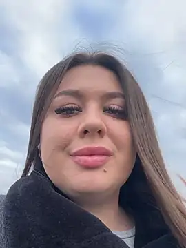 Sara Slow online show from 02/05/25, 01:00