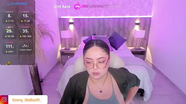 emmy walker online show from 10/17/25, 11:02