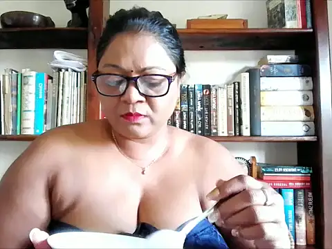 IndianDelia online show from 09/10/25, 07:30