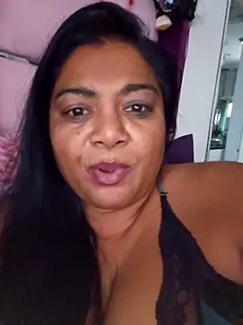IndianDelia online show from 05/05/26, 04:37