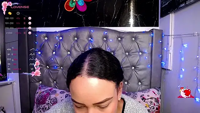 LAILAGUMMY online show from 01/20/25, 02:36