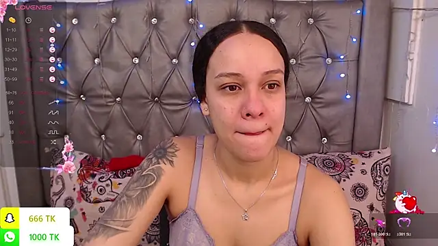 LAILAGUMMY online show from 06/11/26, 02:48
