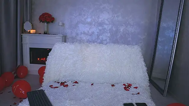 Snapshot of Michelle90u chatting on 02/14/26, 08:38 Michelle90u online show from 02/14/26, 08:38