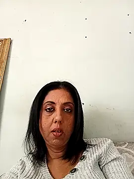Mahi4luv online show from 07/05/26, 01:18