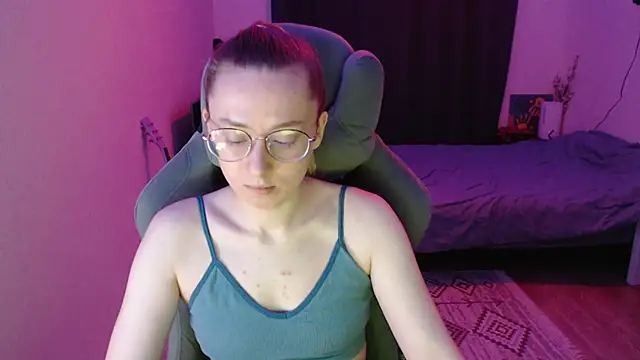 Snapshot of AnabelFrel chatting on 02/12/26, 01:33 AnabelFrel online show from 02/12/26, 01:33