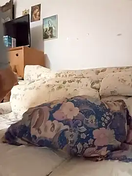 sexcampene online show from 11/18/25, 05:06