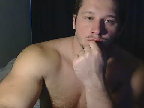 Snapshot of LionEdwin chatting on 12/15/25, 11:03 LionEdwin online show from 12/15/25, 11:03