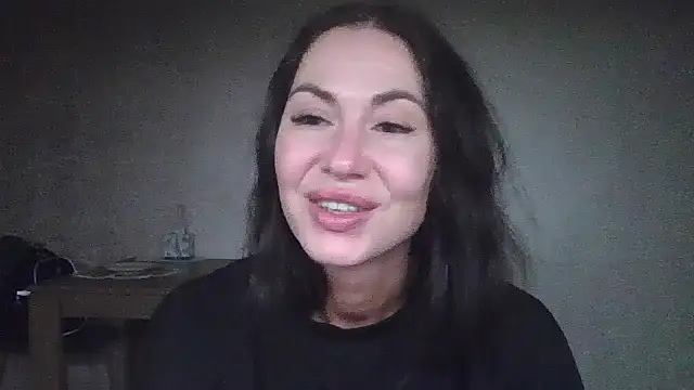 JulianaGold1 online show from 01/16/25, 08:57