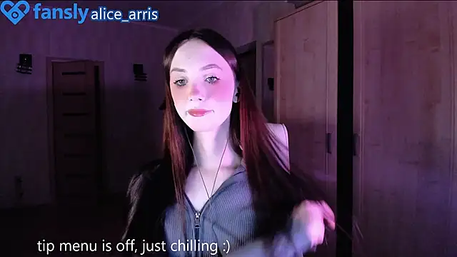 Alice  Aris online show from 11/29/25, 06:33