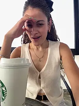 alana15 online show from 02/19/25, 09:36