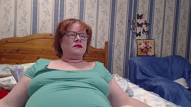 Snapshot of AMARILLIS chatting on 02/21/26, 06:42 AMARILLIS online show from 02/21/26, 06:42