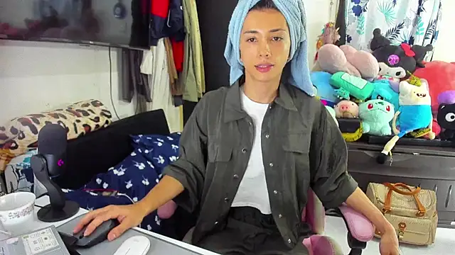 Lawrncesofiets online show from 01/25/25, 03:41