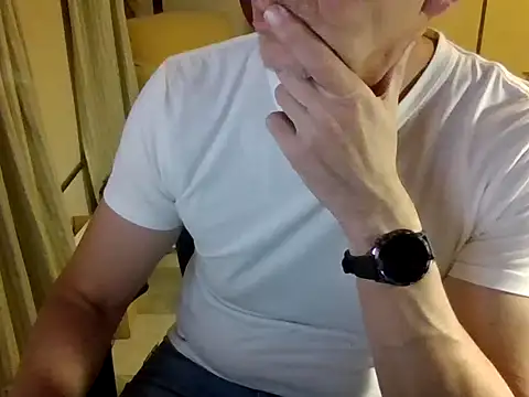 mariohurt101 online show from 11/25/25, 09:15