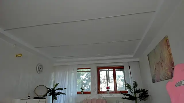 TiffanyHouston  online show from 12/13/24, 06:42