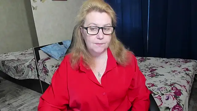 Snapshot of Frau_Marta chatting on 03/21/26, 01:05 Frau Marta online show from 03/21/26, 01:05