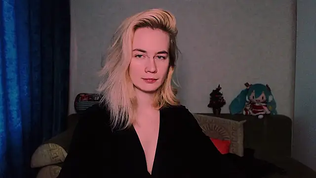 xxxcharismaaa online show from 02/17/25, 06:53