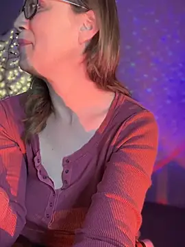 MaiseKnox online show from 01/09/25, 12:57