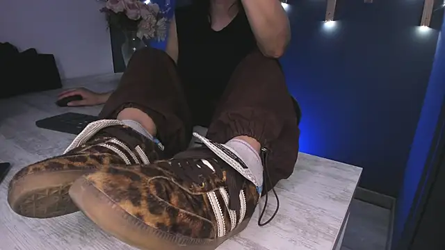 veronicafalcon online show from 06/11/26, 06:06