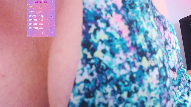 Sunshinee- online show from 11/12/25, 01:17