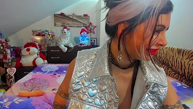 Snapshot of Raffaelababy chatting on 12/27/24, 12:56 Raffaelababy online show from 12/27/24, 12:56