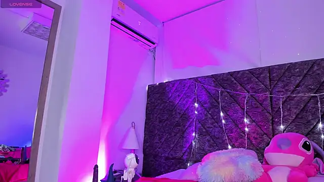 Vivi prinncess online show from 02/05/25, 02:40