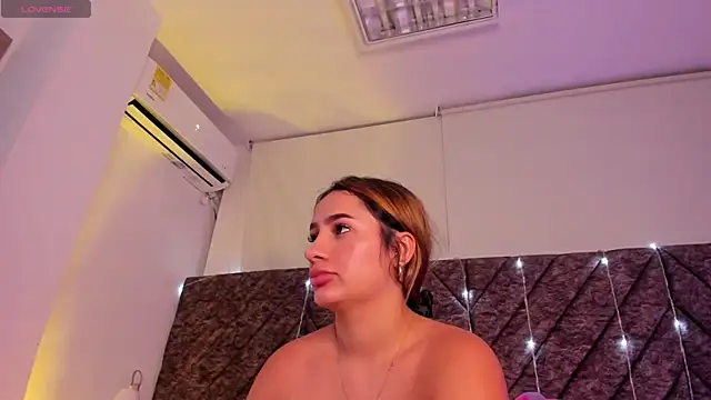 Vivi prinncess online show from 02/08/25, 02:04