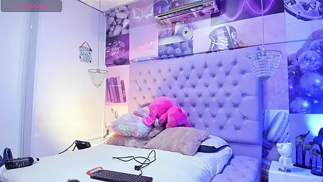 Vivi prinncess online show from 03/05/25, 02:36