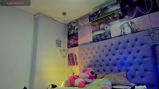 Vivi prinncess online show from 03/08/25, 02:45