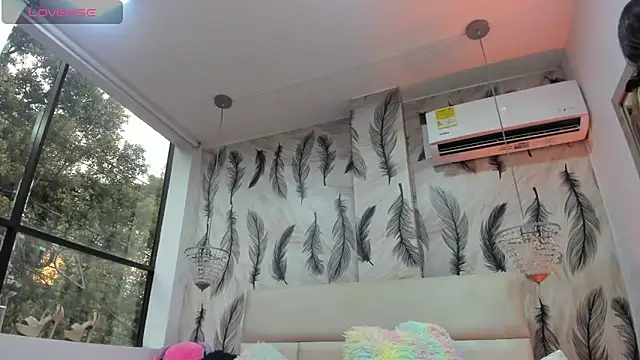 Vivi prinncess online show from 09/28/25, 10:15