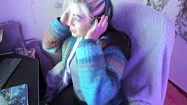 Snapshot of Sammysammy_ chatting on 01/11/25, 08:32 Sammysammy online show from 01/11/25, 08:32