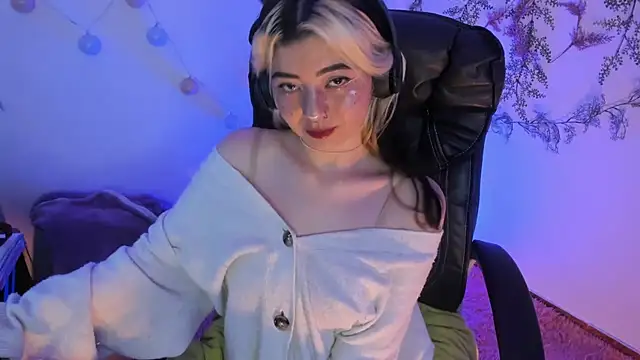 Snapshot of Sammysammy_ chatting on 02/11/25, 03:08 Sammysammy online show from 02/11/25, 03:08