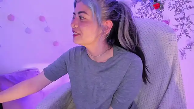 Snapshot of Sammysammy_ chatting on 03/03/25, 04:03 Sammysammy online show from 03/03/25, 04:03