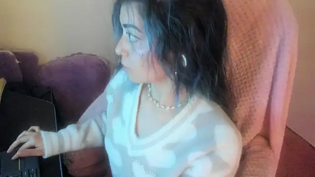 Sammysammy  online show from 05/02/26, 09:14