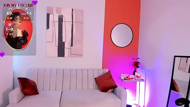 Snapshot of GraceElizabeth_ chatting on 09/24/25, 08:45 GraceElizabeth online show from 09/24/25, 08:45