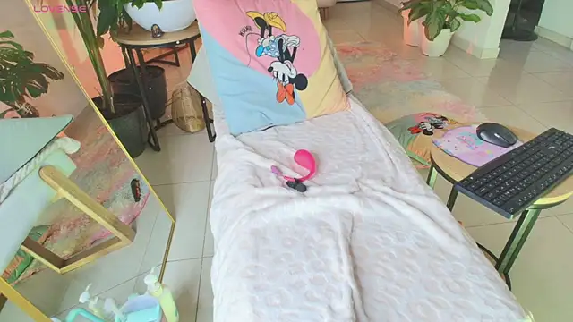 erotik lady online show from 09/18/25, 04:36