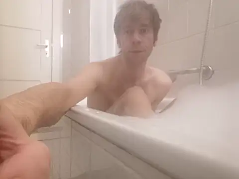 fit ass 2021 online show from 12/17/25, 05:30