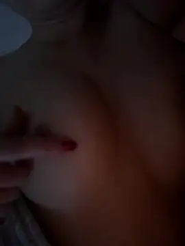 Snapshot of Lolybarbie chatting on 03/18/26, 10:46 Lolybarbie online show from 03/18/26, 10:46