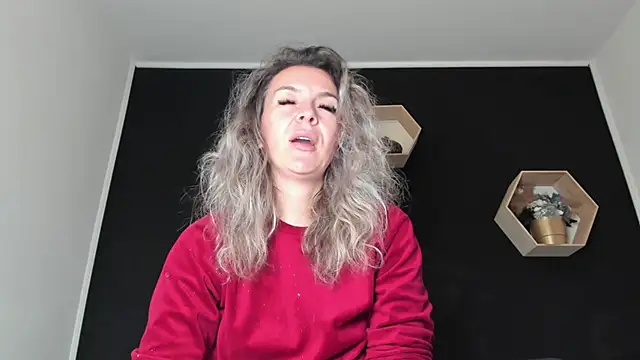 Alesys69 online show from 10/01/25, 09:21