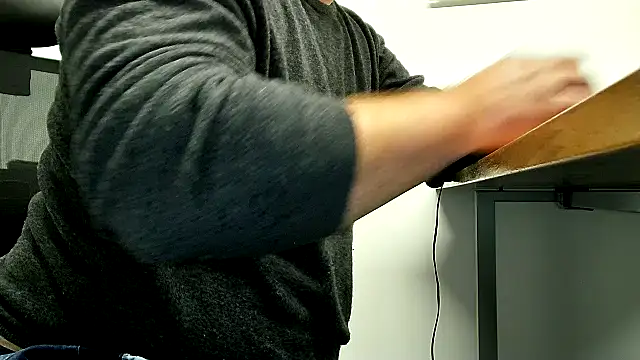 69bezfleku online show from 02/04/25, 04:39