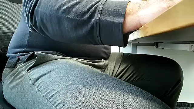 69bezfleku online show from 09/26/25, 06:06