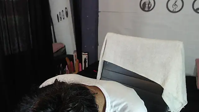 skinny Yizz online show from 06/09/26, 07:03