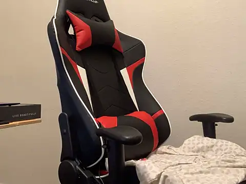 Youreherewithme online show from 02/14/25, 11:53