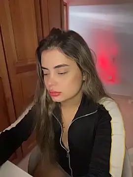 Snapshot of Miss_valeriaa chatting on 04/19/26, 10:01 Miss valeriaa online show from 04/19/26, 10:01
