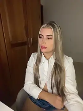 Snapshot of Miss_valeriaa chatting on 05/04/26, 11:45 Miss valeriaa online show from 05/04/26, 11:45
