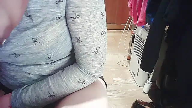 cindy01113520 online show from 03/08/25, 08:57