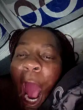 Snapshot of Galcraze chatting on 03/26/26, 06:13 Galcraze online show from 03/26/26, 06:13