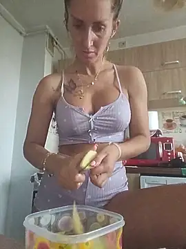 IsabelleEthan online show from 06/14/26, 10:17